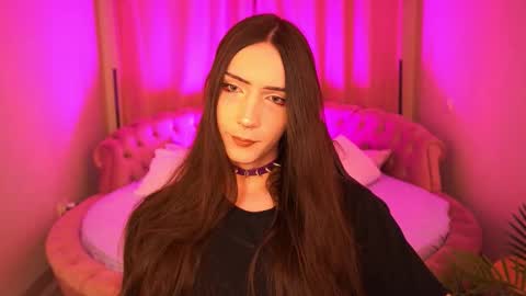 Snapshot of boytemptation chatting on 10.19.25 Nova online show from 10.19.25