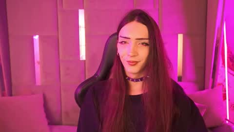 Snapshot of boytemptation chatting on 10.29.25 Nova online show from 10.29.25