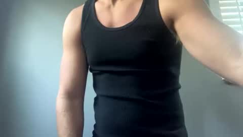 Snapshot of boytoy8969 chatting on 10.27.25 boytoy8969 online show from 10.27.25