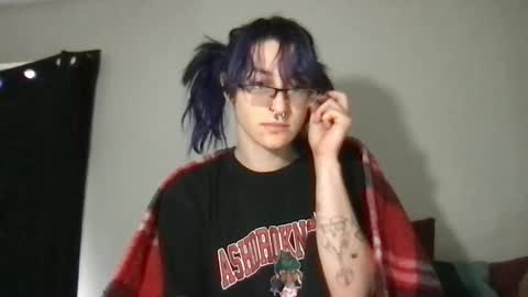 boywithbug online show from 02.09.26