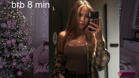 Snapshot of brabuss_ chatting on 01.03.25 Lana online show from 01.03.25