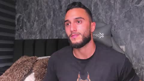 Snapshot of brad1_ chatting on 10.24.25 instagramBrad mayers1twittermayersbrad online show from 10.24.25