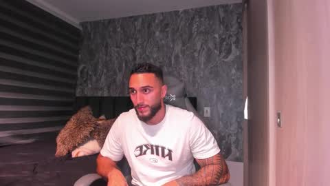 Snapshot of brad1_ chatting on 11.01.25 instagramBrad mayers1twittermayersbrad online show from 11.01.25