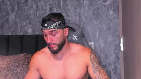 Snapshot of brad1_ chatting on 11.12.25 instagramBrad mayers1twittermayersbrad online show from 11.12.25