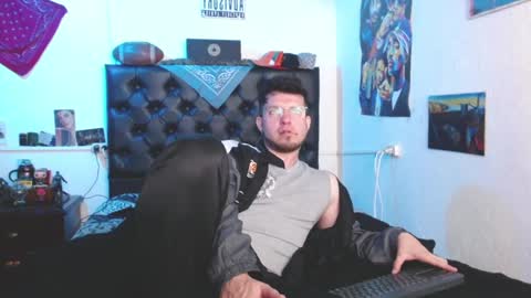 Snapshot of brad_hot_boy chatting on 03.06.25 brad hot boy online show from 03.06.25