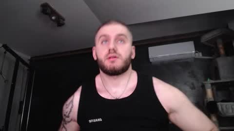 Snapshot of brad_pittfall chatting on 10.17.25 ask me online show from 10.17.25