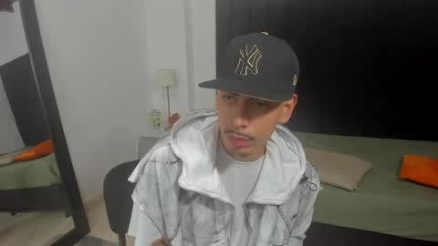 Snapshot of brad_usma chatting on 03.10.25 BRAD USMA online show from 03.10.25