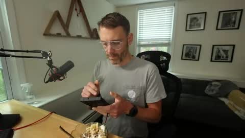 Snapshot of bradbronton chatting on 05.24.26 BradBronton online show from 05.24.26
