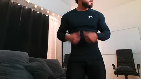 Bradley Martinez online show from 12.24.24