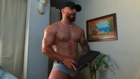 Snapshot of bradley_martinez chatting on 02.16.26 Bradley Martinez online show from 02.16.26