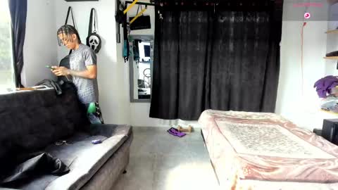 Bradley Strong online show from 04.20.26