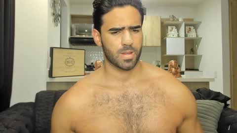 Snapshot of bradleymartin7 chatting on 02.06.25 bradleymartin7 online show from 02.06.25