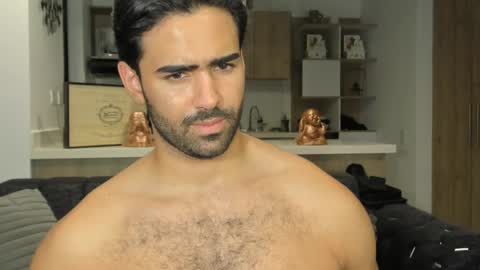 Snapshot of bradleymartin7 chatting on 02.14.25 bradleymartin7 online show from 02.14.25