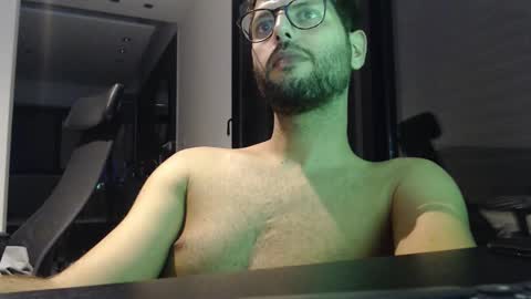 Snapshot of brads91 chatting on 10.13.25 brads online show from 10.13.25