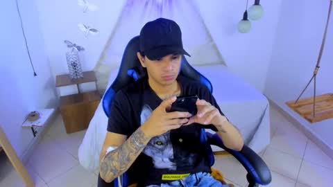 B R A N D online show from 12.04.25