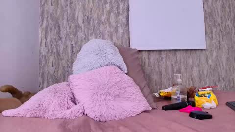 Snapshot of brandhy_velz chatting on 02.12.25 Brandhy online show from 02.12.25