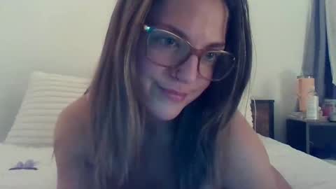 Snapshot of brandi2769 chatting on 11.04.25 brandi2769 online show from 11.04.25