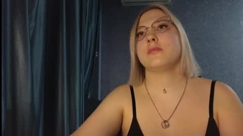 Snapshot of brandy__stars chatting on 03.20.26 Belle online show from 03.20.26