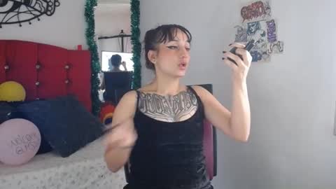 Snapshot of brandy_angell chatting on 01.17.25 brandy_angell online show from 01.17.25