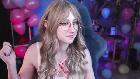 Aurorabut ur dad just calls me Rory online show from 02.14.25