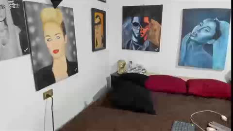 Brandy Model online show from 09.10.25