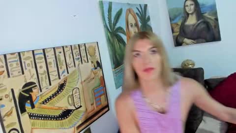 Brandy Model online show from 10.17.25