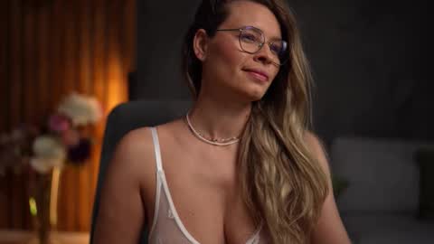 Snapshot of brandywhite chatting on 10.30.25 Alex online show from 10.30.25