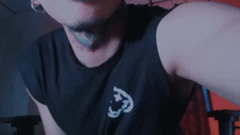 Snapshot of brasi_ chatting on 09.10.25 brasi_ online show from 09.10.25