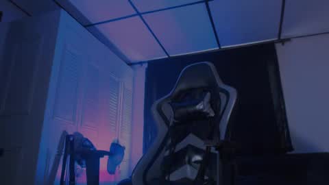 Snapshot of brasi_ chatting on 10.03.25 brasi_ online show from 10.03.25