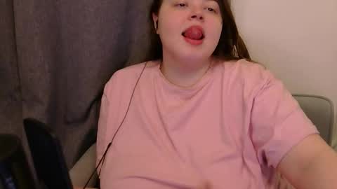 Emma online show from 12.20.25