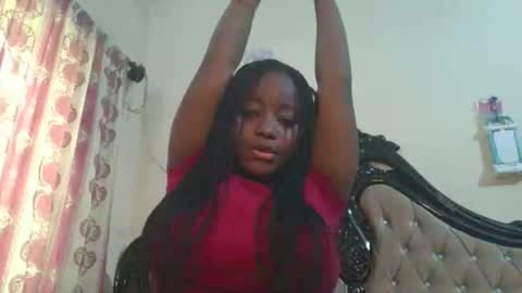 Snapshot of bratzara chatting on 11.06.25 Zara online show from 11.06.25