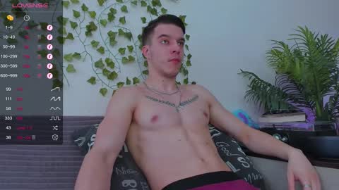 Snapshot of bravo_maestro chatting on 03.04.26 Johny Bravo online show from 03.04.26