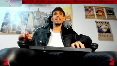 Snapshot of brayhambrown chatting on 04.21.26 brayhambrown online show from 04.21.26