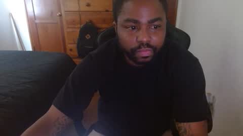 Breadw1nnah online show from 10.19.25