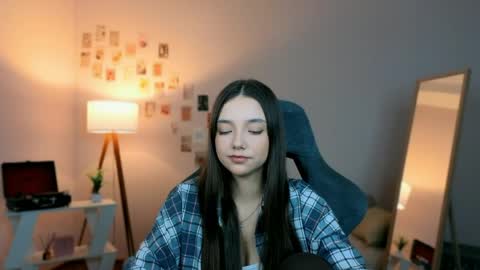 Rachel online show from 04.17.26