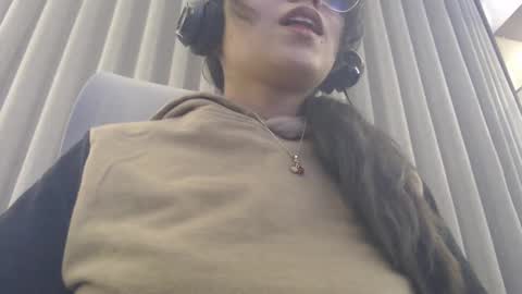 Snapshot of breakfastwithtiffanys chatting on 10.08.25 breakfastwithtiffanys online show from 10.08.25