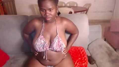 Snapshot of breestaarrs chatting on 11.07.25 Valentina online show from 11.07.25