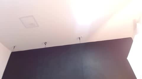 Brenda  online show from 02.04.25