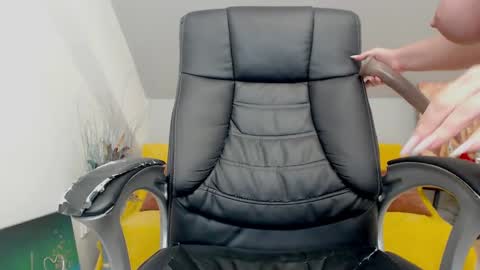 Brenda Skye online show from 12.12.24