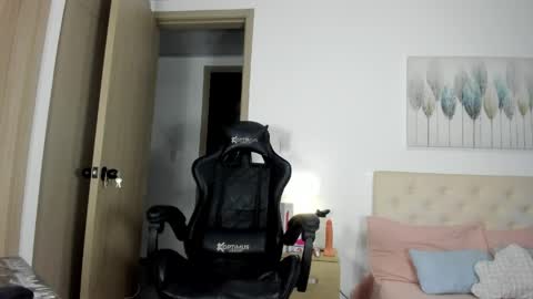 Brenda online show from 04.11.26