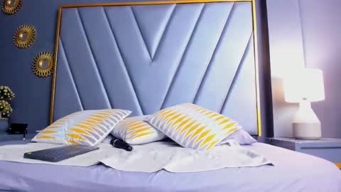 Snapshot of brendaadams_ chatting on 09.17.25 Brenda Time Schedule 0600 - 1400 GMT-5 online show from 09.17.25