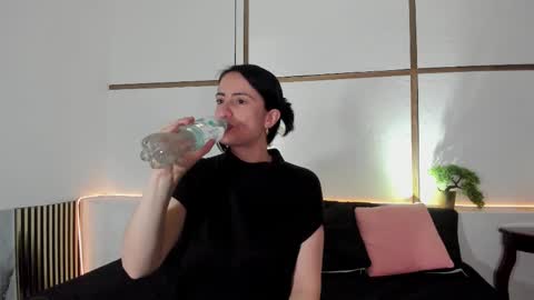 MeganBeaked online show from 10.16.25