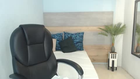 Brenda online show from 10.28.25