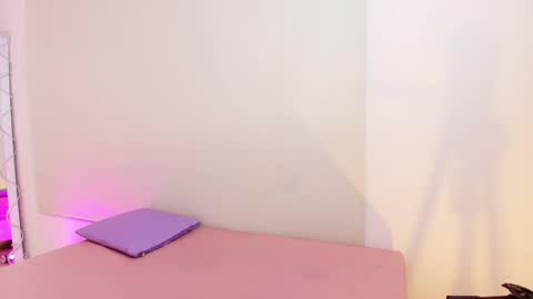 BRENDDA  online show from 02.27.25