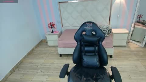 BRENDDA  online show from 02.04.26