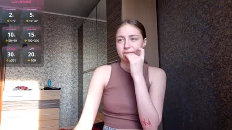 Mia   online show from 02.07.26