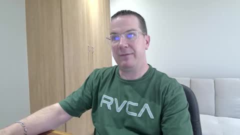 Brett online show from 12.21.25