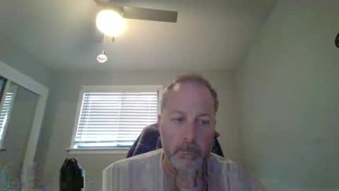 Snapshot of brettsky chatting on 05.08.26 hey online show from 05.08.26