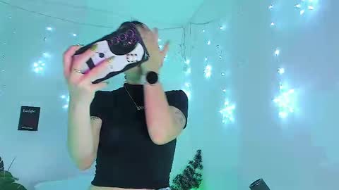 Bri cullen online show from 12.22.24