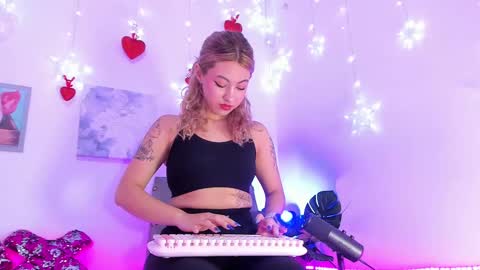 Bri cullen online show from 02.13.25